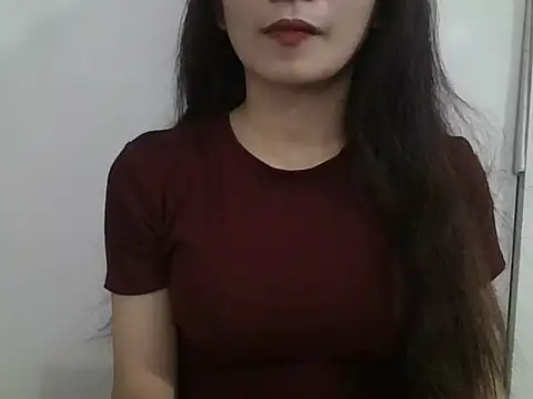 Snapshot of berry_alma06 chatting on May 21, 2026, 1:18 pm berry alma06 online show from May 21, 2026, 1:18 pm