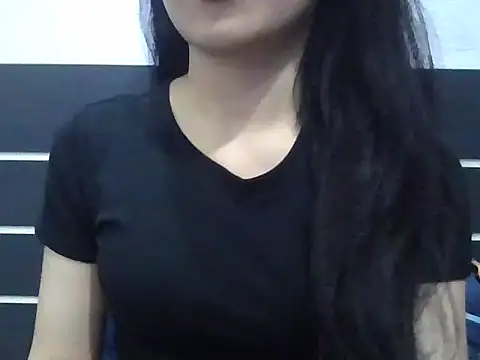 Snapshot of berry_alma06 chatting on July 10, 2026, 1:03 pm berry alma06 online show from July 10, 2026, 1:03 pm