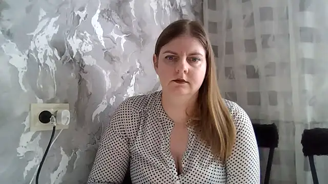 DarkRose0104 online show from February 2, 2026, 10:36 am