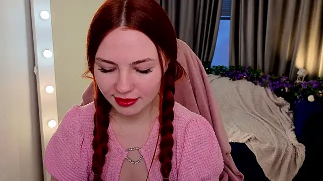 GraceYork online show from February 17, 2026, 1:51 pm