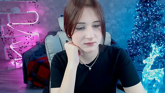 ellisjoyy online show from January 14, 2026, 12:22 pm