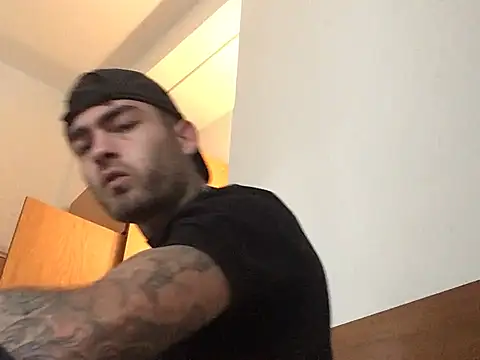 Snapshot of jacobsex221 chatting on January 10, 2026, 10:17 am jacobsex221 online show from January 10, 2026, 10:17 am