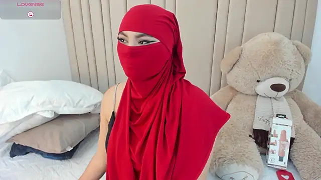 Snapshot of _seelena chatting on February 18, 2026, 12:34 pm seelena online show from February 18, 2026, 12:34 pm