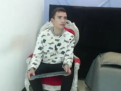 Iam Smith  online show from January 16, 2026, 12:20 pm