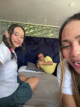 l0lita emi online show from March 15, 2026, 3:18 pm