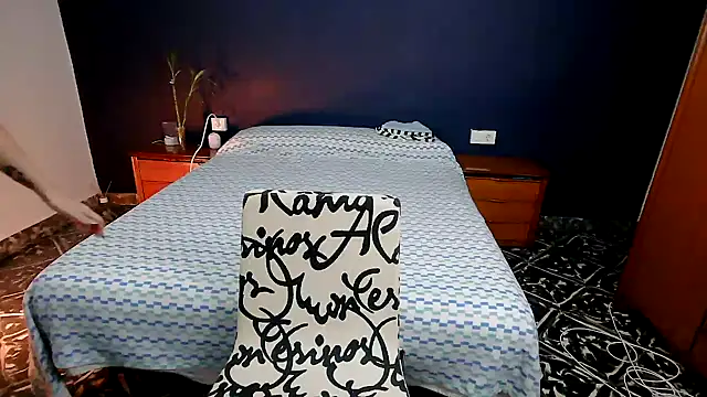 Alice Dan online show from February 6, 2026, 9:29 pm