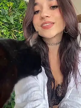 Snapshot of _Charlotte_Rose chatting on February 4, 2026, 8:25 pm Charlotte Rose online show from February 4, 2026, 8:25 pm