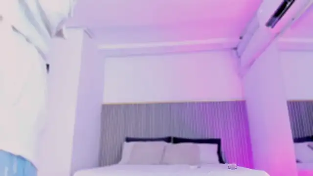 ashvalentine online show from February 23, 2026, 7:44 pm