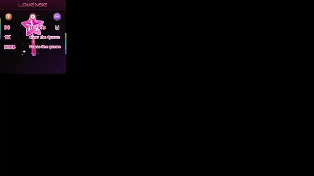 Snapshot of Clhoe_b chatting on May 9, 2026, 8:14 pm Clhoe b online show from May 9, 2026, 8:14 pm