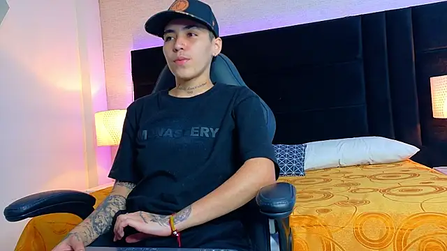 Raven Cox online show from January 10, 2026, 5:53 am