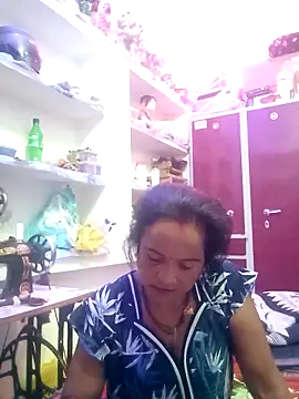 kiiuu sexe online show from March 31, 2026, 4:40 pm