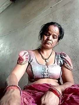 kiiuu sexe online show from April 1, 2026, 5:30 am