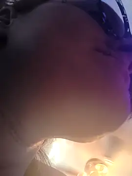 DisireAfterDark online show from February 25, 2026, 7:34 pm