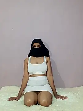 cutehotwife online show from February 13, 2026, 7:37 am