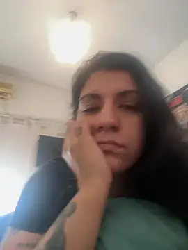 onfire-azulita online show from April 11, 2026, 5:28 pm