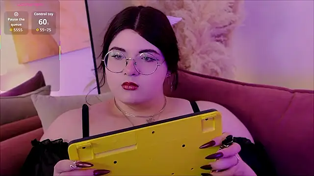 Siena aa online show from March 10, 2026, 2:11 pm