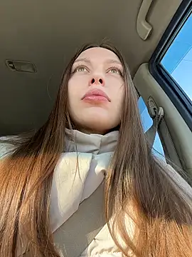 LeiaMood online show from February 25, 2026, 5:28 am