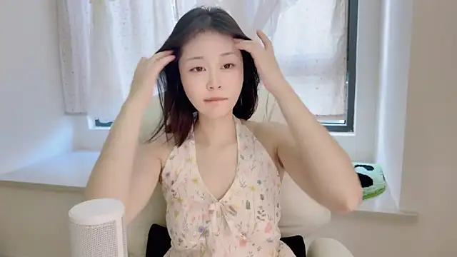 Snapshot of Onefiona chatting on July 10, 2026, 7:45 am Onefiona online show from July 10, 2026, 7:45 am