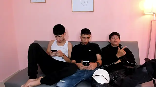 Snapshot of naksusboys chatting on January 10, 2026, 1:57 pm naksusboys online show from January 10, 2026, 1:57 pm