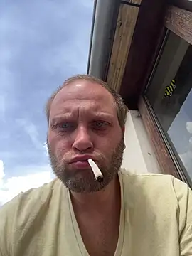 Hamsterdich online show from May 17, 2026, 1:51 pm