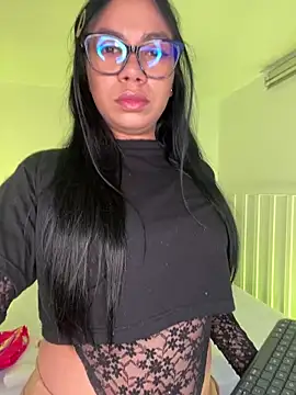 Little Lexyy online show from June 12, 2026, 4:55 am