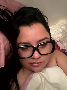 Snapshot of kimelizha chatting on January 10, 2026, 7:26 pm kimelizha online show from January 10, 2026, 7:26 pm