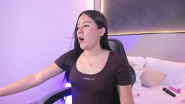 Snapshot of mia_slora chatting on June 12, 2026, 12:04 pm mia slora online show from June 12, 2026, 12:04 pm