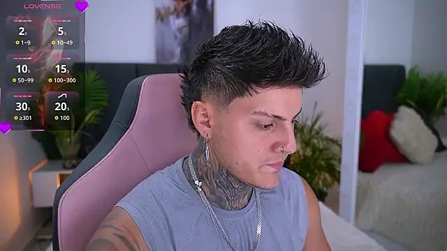 Snapshot of goldenatlasX chatting on February 20, 2026, 7:36 pm goldenatlasX online show from February 20, 2026, 7:36 pm