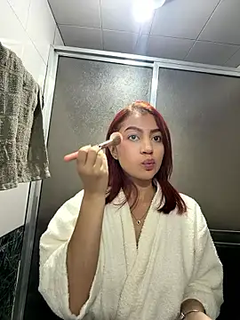 Snapshot of OriannaWolf chatting on January 14, 2026, 7:19 pm OriannaWolf online show from January 14, 2026, 7:19 pm