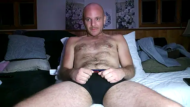 FrankieFuckMe online show from March 15, 2026, 12:05 am