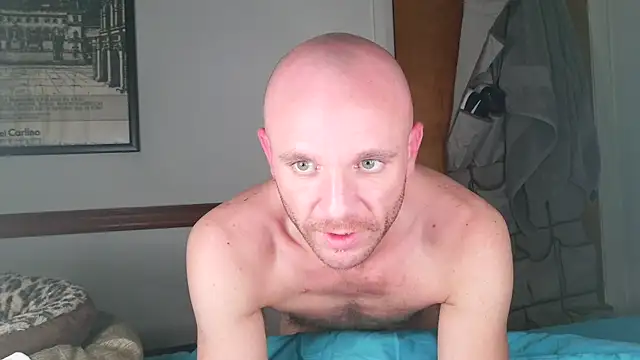 FrankieFuckMe online show from April 21, 2026, 3:13 am