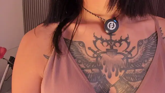 Snapshot of Naia-Nore chatting on March 29, 2026, 12:43 am Naia-Nore online show from March 29, 2026, 12:43 am