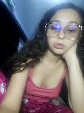 racheldepp  online show from February 3, 2026, 5:05 am