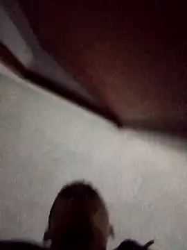 Snapshot of CrIs1dtian3 chatting on January 12, 2026, 9:36 am CrIs1dtian3 online show from January 12, 2026, 9:36 am