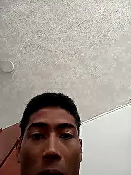 Snapshot of CrIs1dtian3 chatting on January 14, 2026, 3:28 pm CrIs1dtian3 online show from January 14, 2026, 3:28 pm