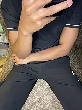 urfuckbunny online show from May 3, 2026, 6:14 pm