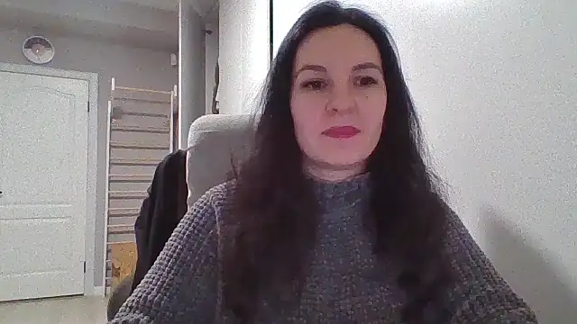 HollySecret77 online show from January 13, 2026, 8:47 pm