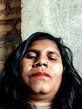 Hot di97 online show from February 17, 2026, 7:49 am