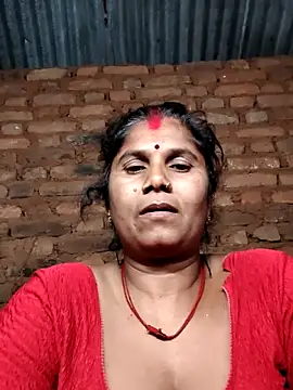 Hot di97 online show from April 1, 2026, 4:04 pm