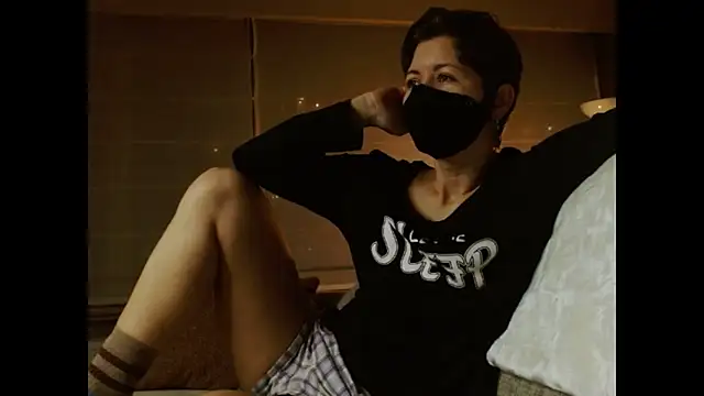 Alexxa XX online show from February 1, 2026, 6:28 pm