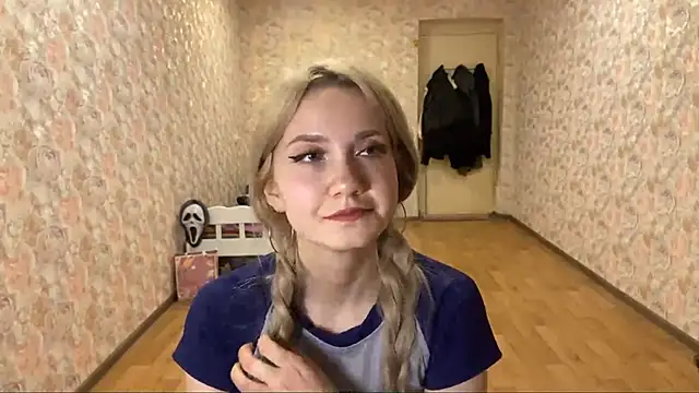 Snapshot of BerneiiceNases chatting on January 17, 2026, 3:17 pm BerneiiceNases online show from January 17, 2026, 3:17 pm