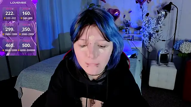 Snapshot of Ashley_Veil chatting on February 16, 2026, 8:38 pm Ashley Veil online show from February 16, 2026, 8:38 pm