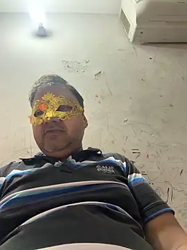 mastcopule online show from March 16, 2026, 3:01 am