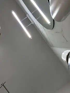 Snapshot of Missolevelvet chatting on January 18, 2026, 8:12 pm Missolevelvet online show from January 18, 2026, 8:12 pm