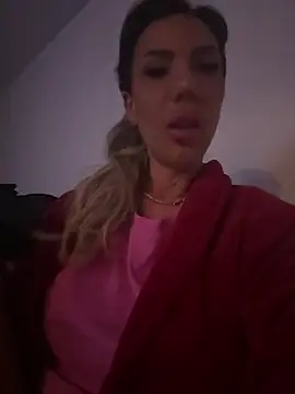 Missolevelvet online show from March 9, 2026, 9:52 pm