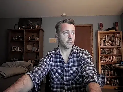 chrisw8140 online show from February 13, 2026, 9:49 am