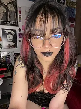 Snapshot of neo_vampy chatting on March 21, 2026, 4:39 am neo vampy online show from March 21, 2026, 4:39 am