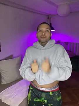 Liamm03 online show from January 18, 2026, 3:54 am