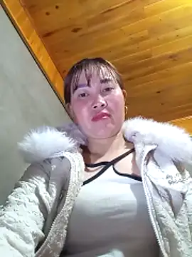 karara97 online show from February 16, 2026, 3:52 pm