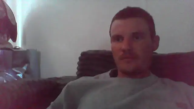 Snapshot of HungandHynotic chatting on May 26, 2026, 10:39 pm HungandHynotic online show from May 26, 2026, 10:39 pm